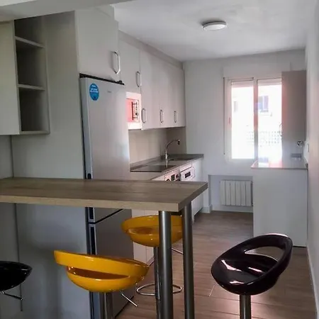 Coqueto Apartamento En *